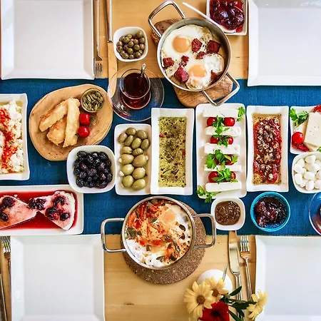 Iki Ev * Siğacık